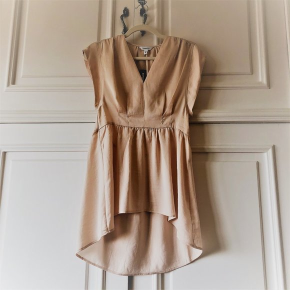 Satin V-Neck Hi-Lo Cream Tunic Blouse *NEW WITH TAGS* - Picture 7 of 16